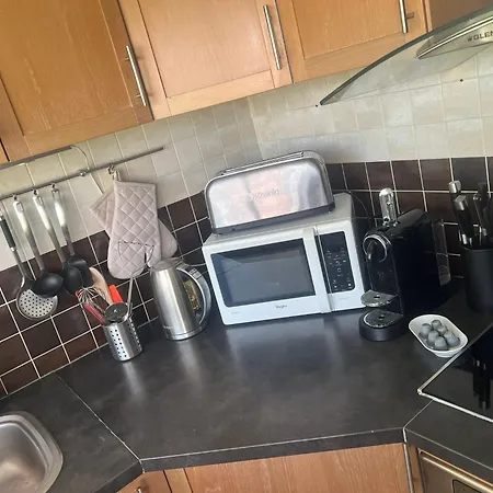 아파트 Les Jardin De La 앙티브