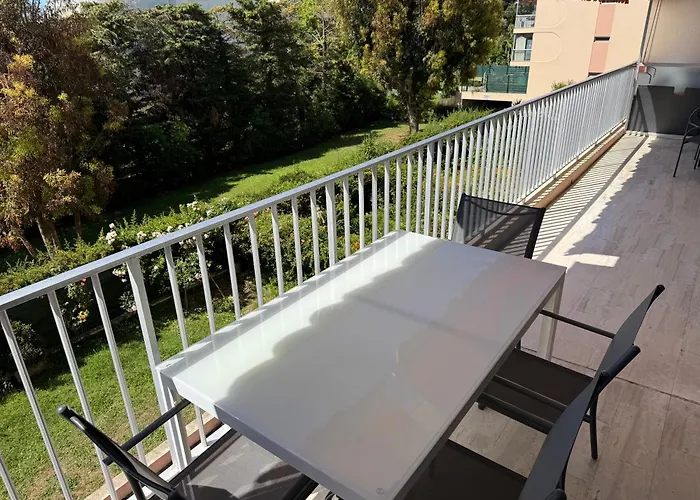 Les Jardin De La Antibes